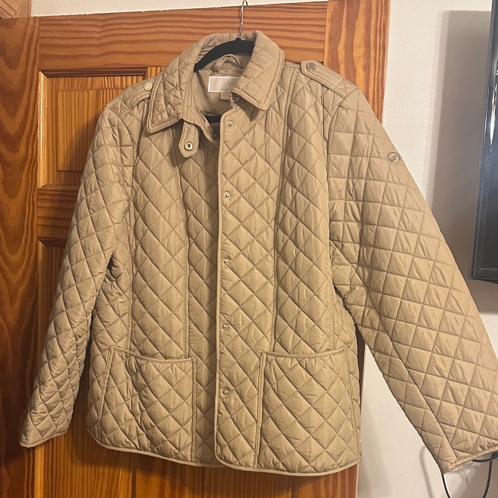 Michael Kors Quilted Tan Jacket with Patterned Lining